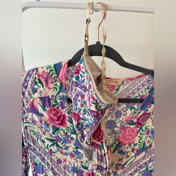 SPELL & The Gypsy Babushka Mary Kate Gown lavender oversized fit with bra - Picture 7 of 14